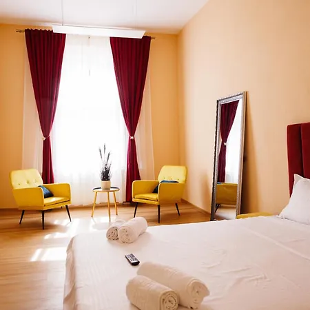 Where Emperors Slept In Old Town